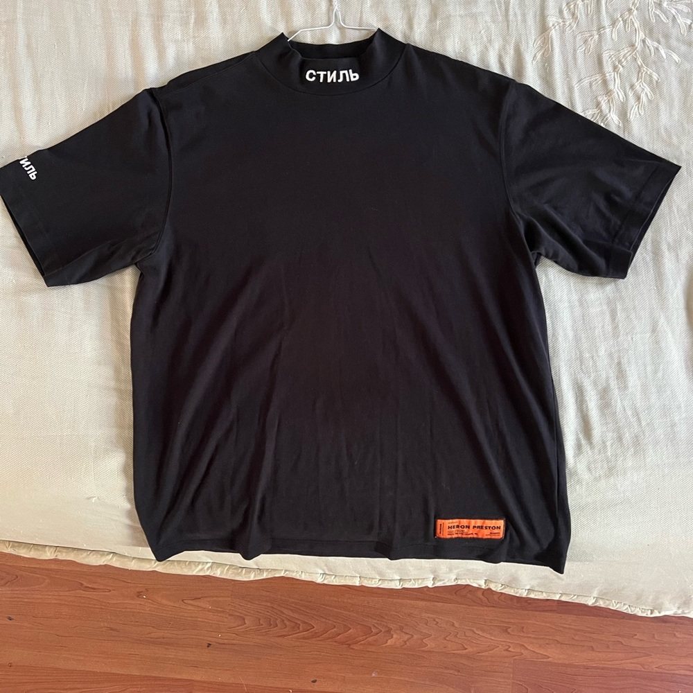 Black Graphic Men's T-Shirt